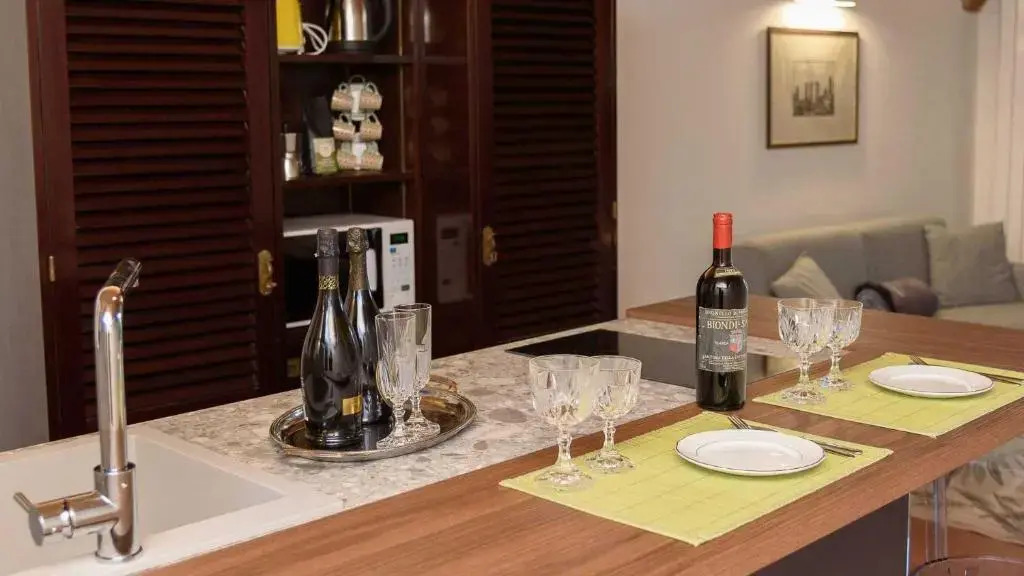 HOMY BnB - Apartments in San Miniato