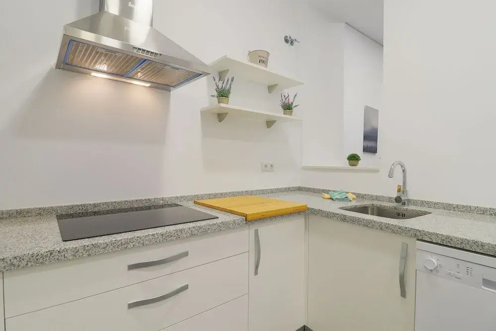 Industrial Style 2 Bedroom Apartment In Town