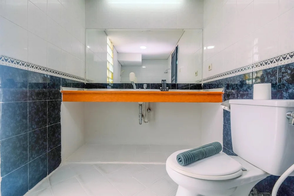 Spacious and Strategic 3Br Kondominium Juanda Apartment