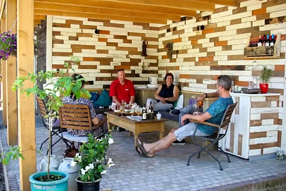 B&B Perron 22