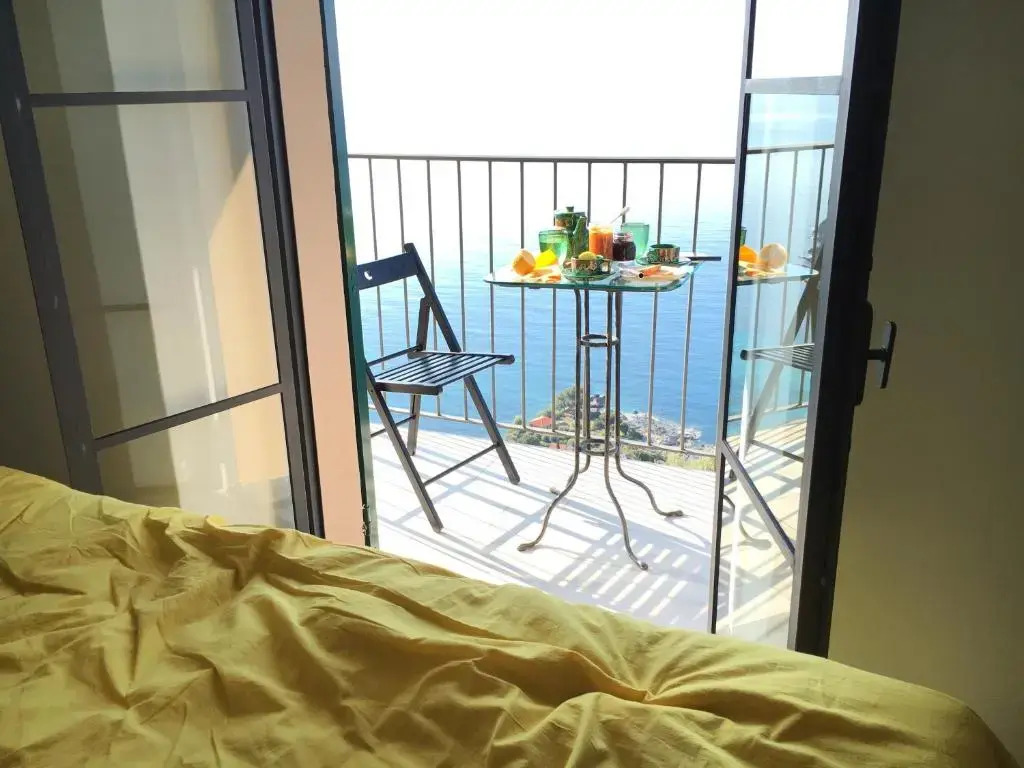 House in Grimaldi. Spectacular view over the French Riviera!