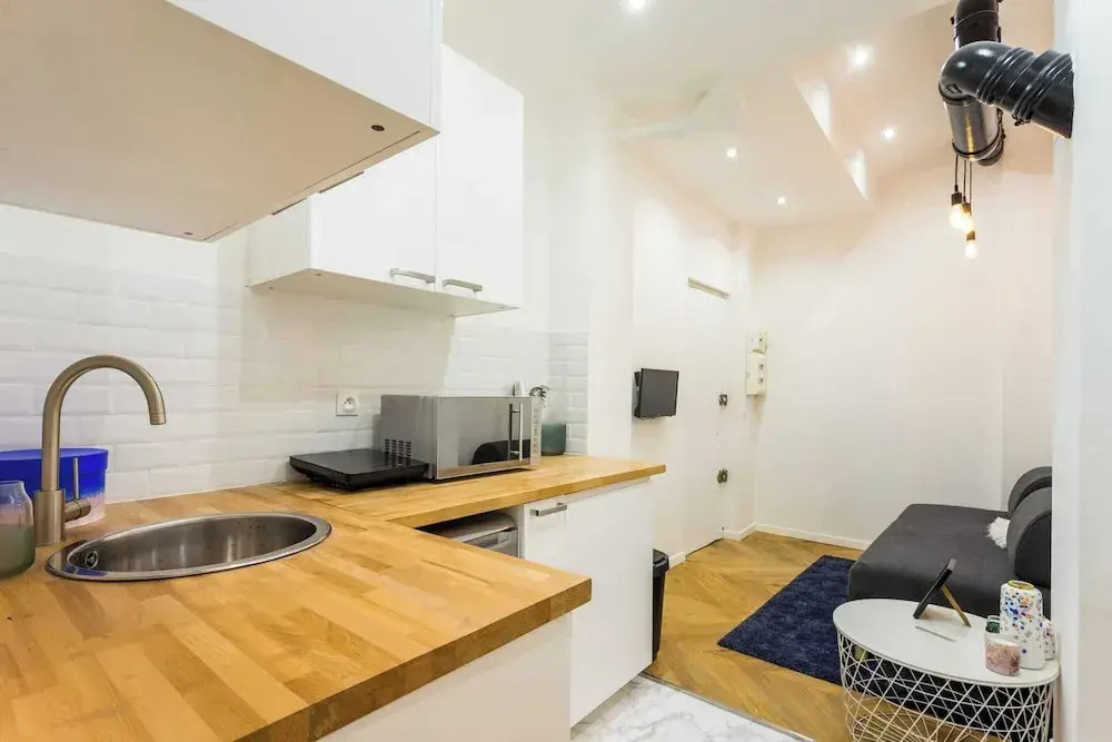 Cosy Apartment in Pigalle for 2 People