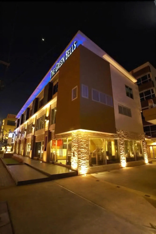 The Green Bells New Petchburi