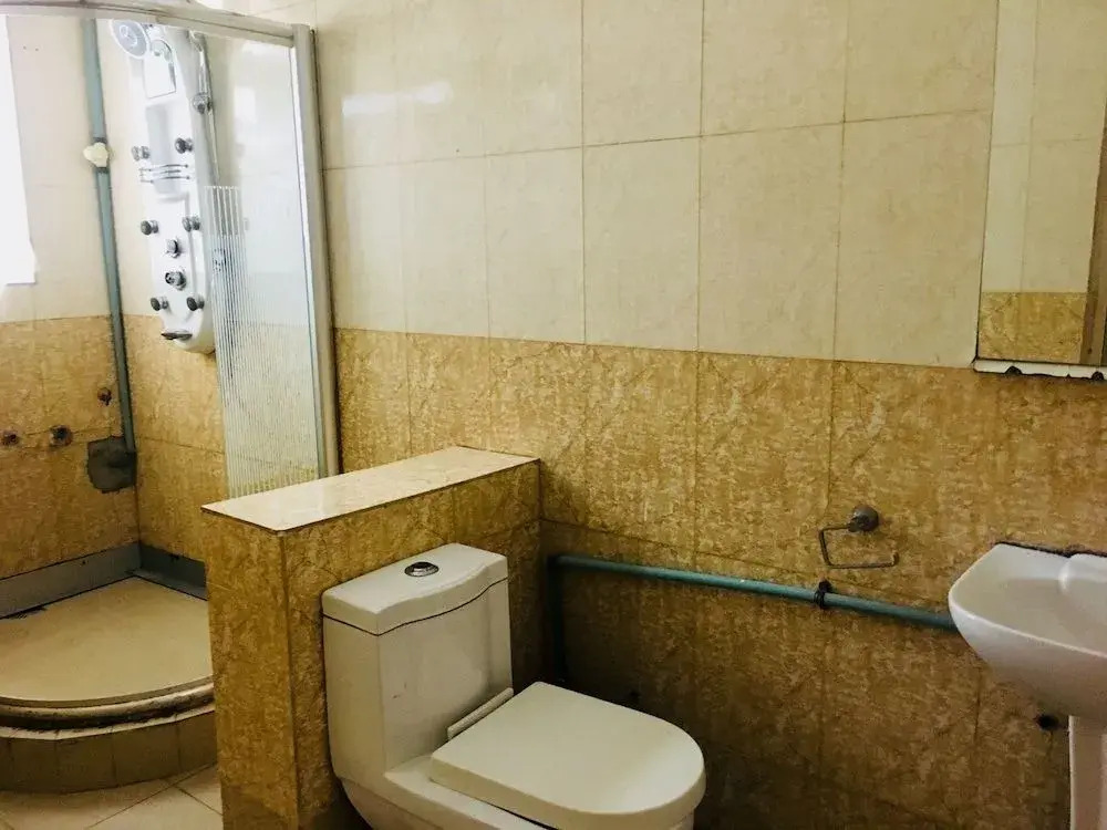 De'Bliss Gold Hotel & Suite