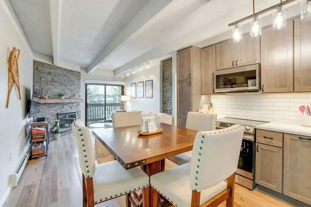 Walk to Main St! Condo w/ Hot Tub & Pool in Frisco