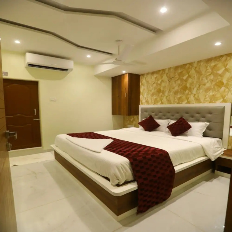 Hotel Sai Siddhi Inn - Navi Mumbai