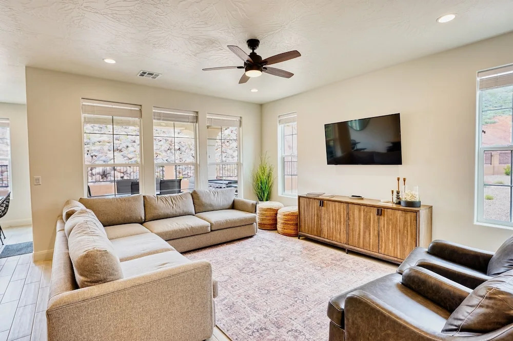 Stay N Play townhouse