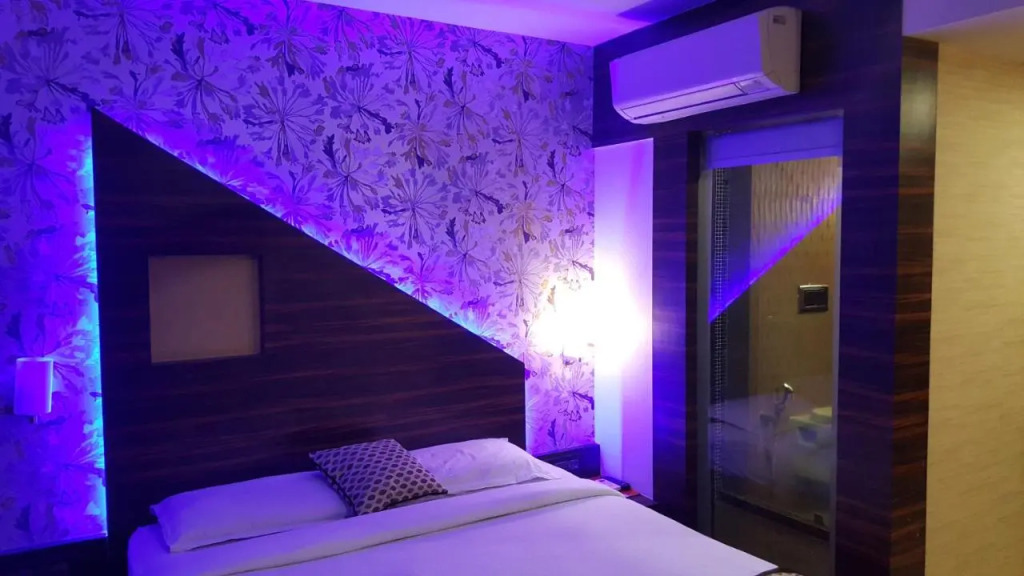 Privilege Inn