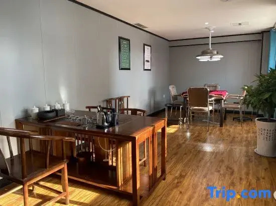 Zhecheng Green Cuiting Hotel
