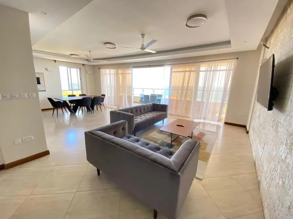 Nyali Mall Apartments by CHH