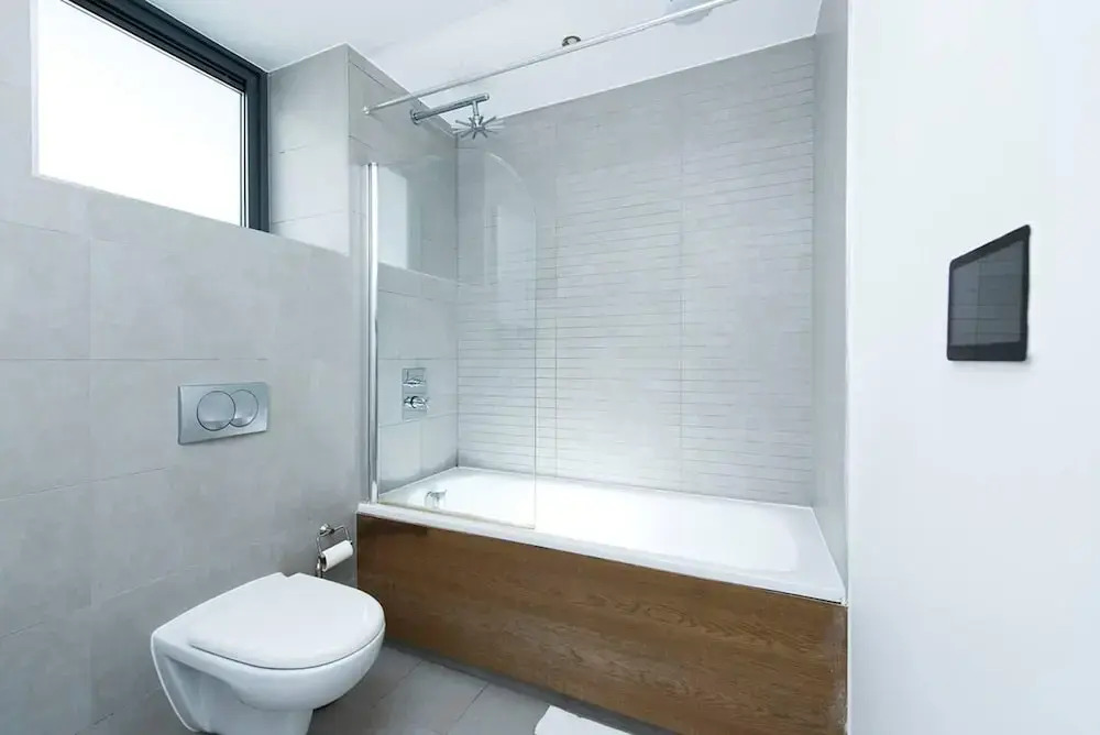 Stylish 2BR flat with balcony, near King’s Cross!