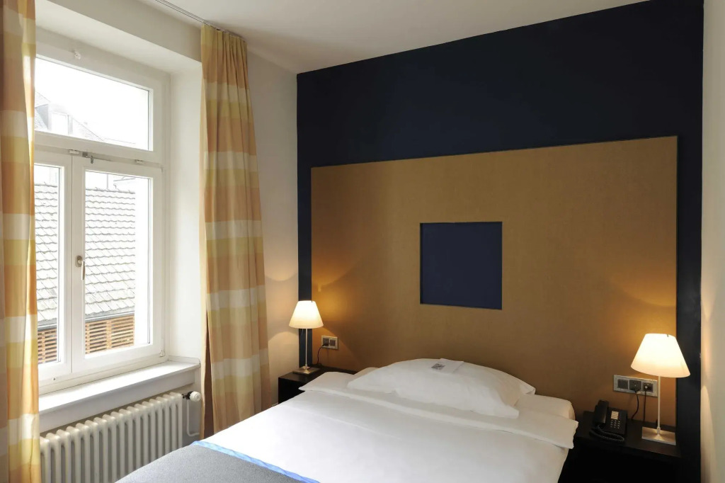 Alma Hotel - Boutique hideaway by the lake with rooftop and ladies-only wellness