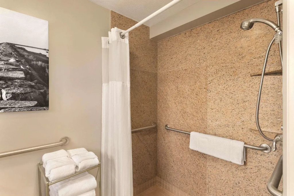 DoubleTree by Hilton Providence Airport Warwick
