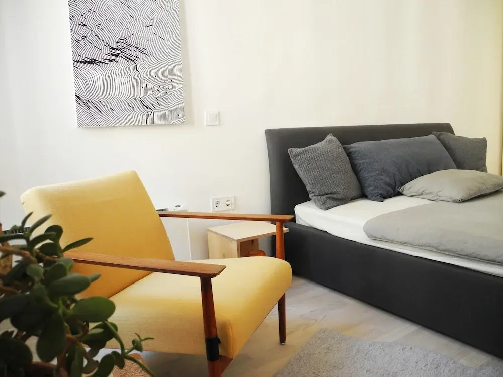 RBNB Apartments - Inner City III.