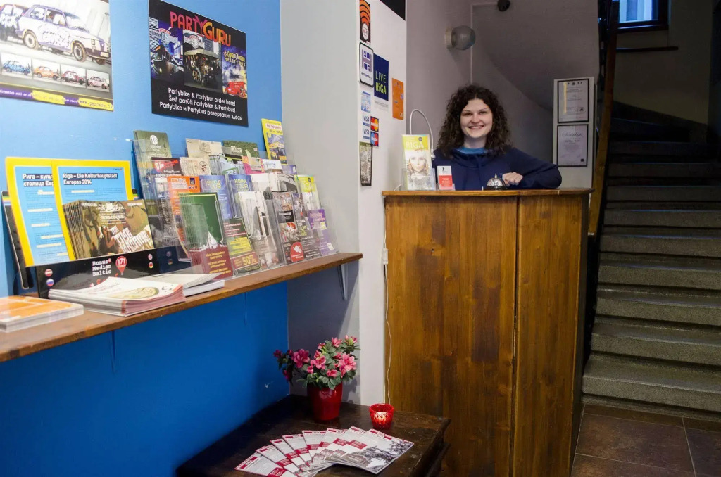 Red Nose Hostel with Self-Check In