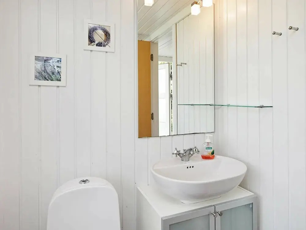 Peaceful Holiday Home in Hals near Sea