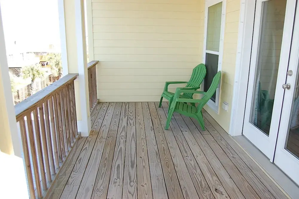 Beach Life 1A Three Bedroom Condo