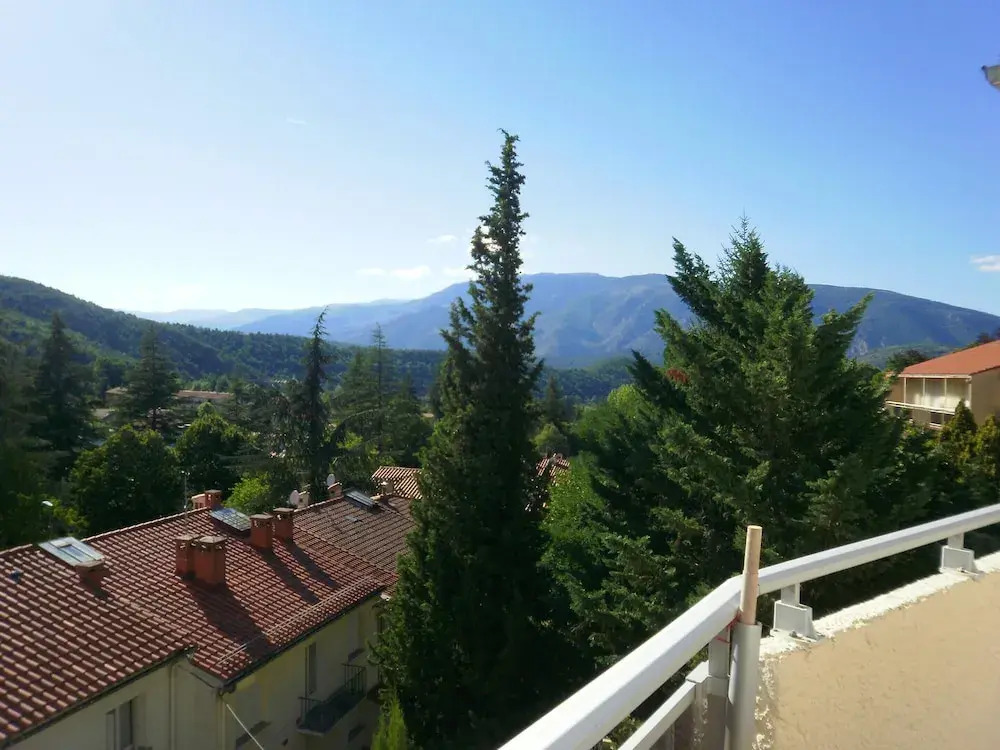 Studio in Vernet-les-bains, With Wonderful Mountain View - 30 km From