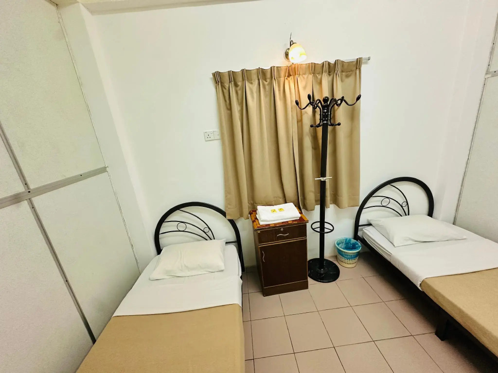 KRS Pines GuestHouse