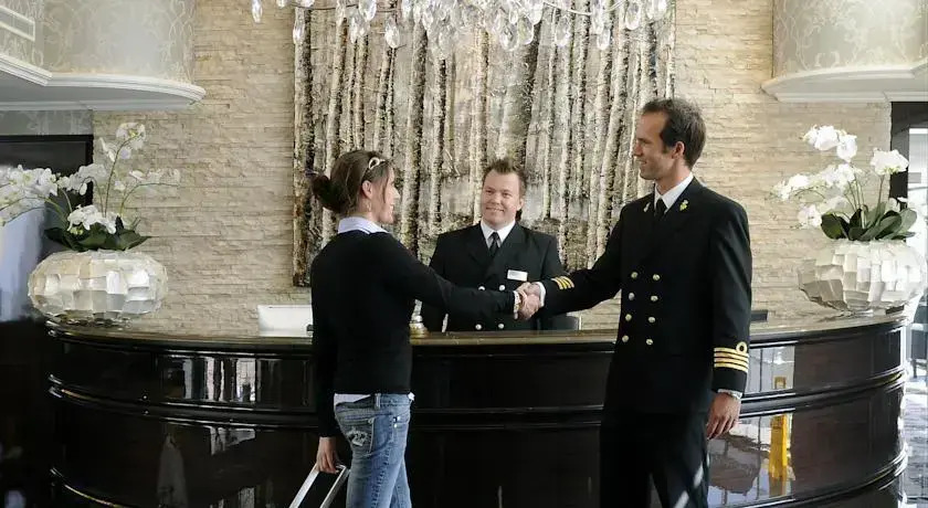 Regis Hotelschiff 4* Rheinterrasse
