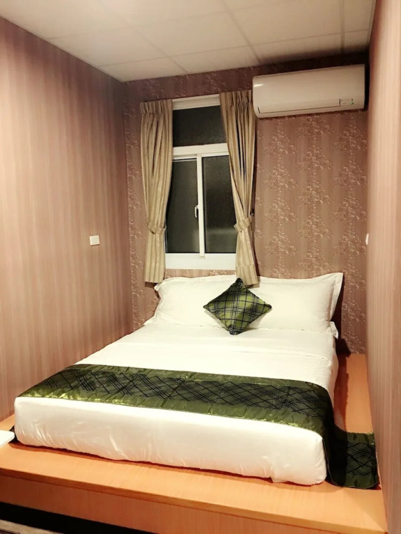 Ya Tai Hotel