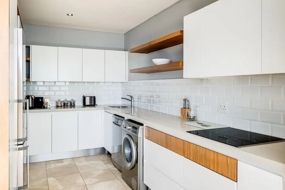 Beautiful Apartment Walking Distance to the Ocean Atlantic Views