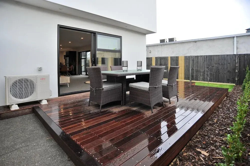 Parlane Apartment 3
