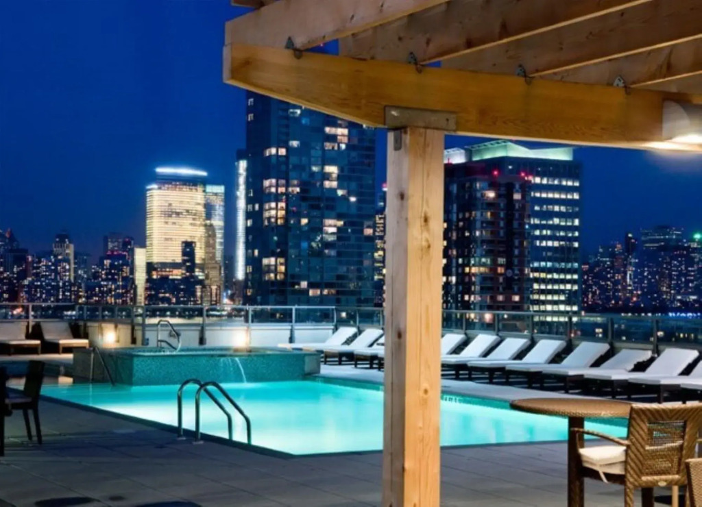 Global Luxury Suites Downtown Jersey City