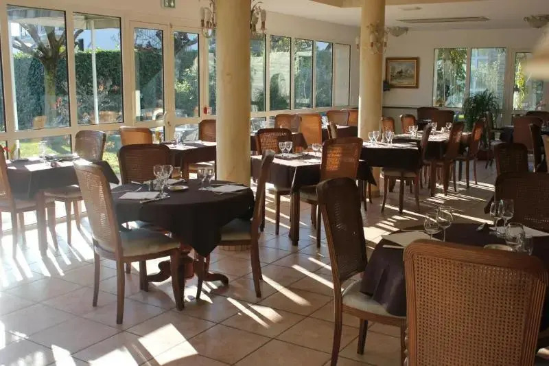 Logis Hôtel Les Cimes