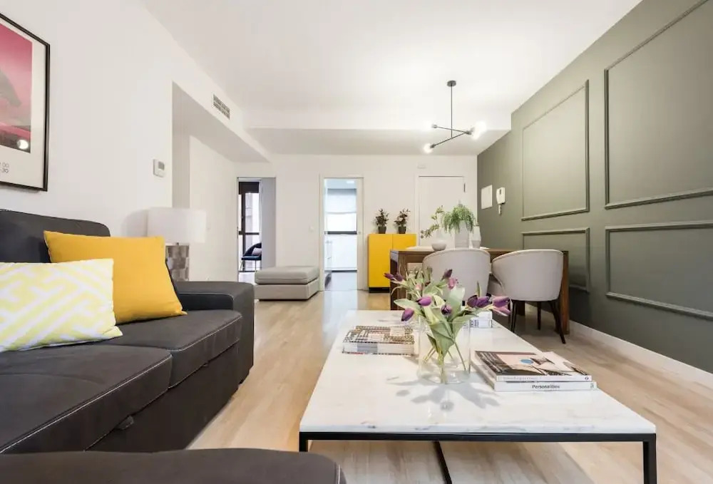 Spain Select San Joaquin Apartments