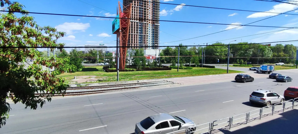 День и ночь на Труда 161