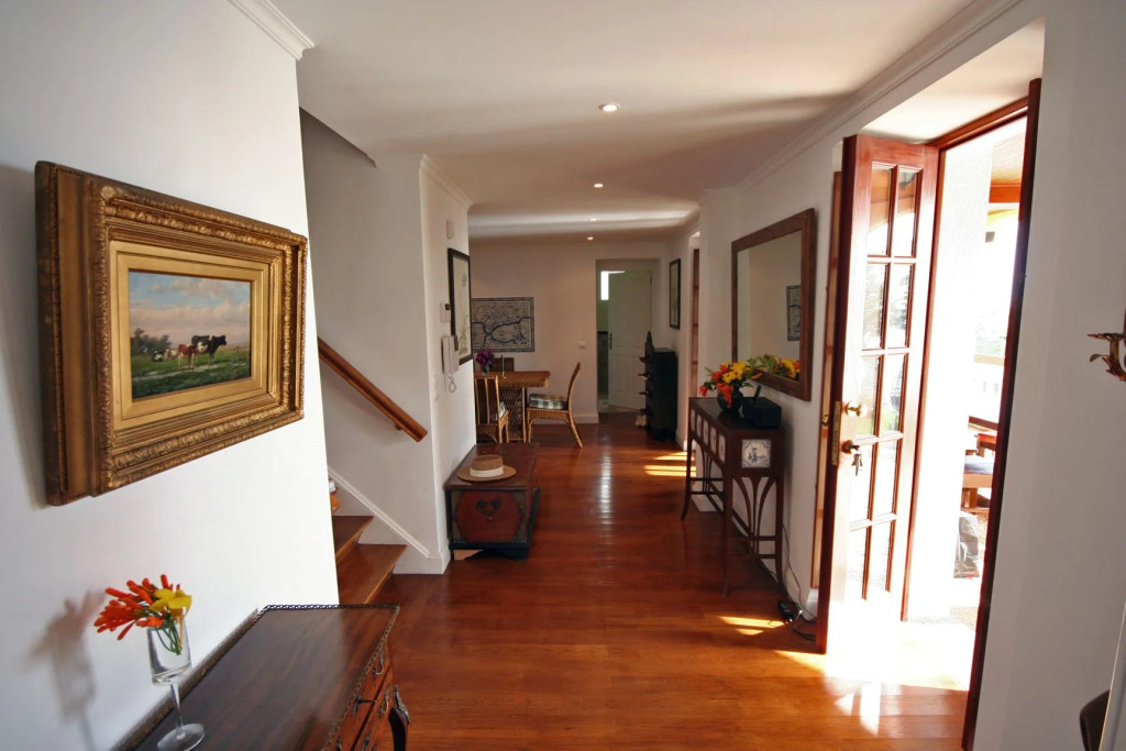 Lovingly restored old villa, heated pool, garden, sea views | Quinta Girassol