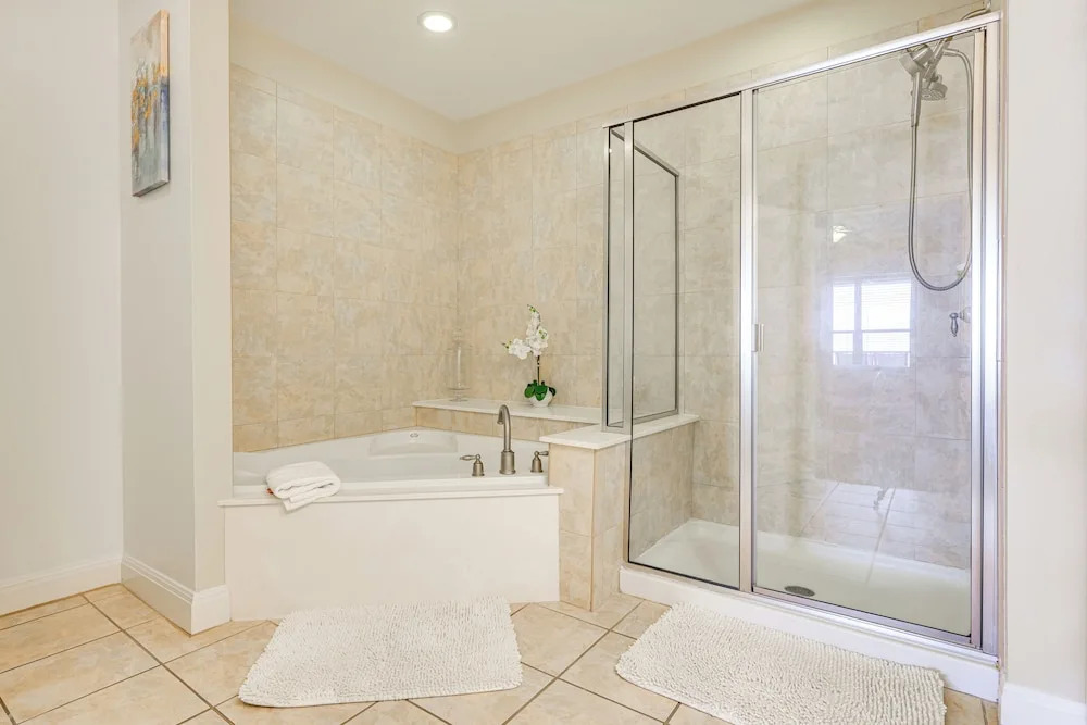 Lake LBJ Condo w/ Private Balcony, Lake Views