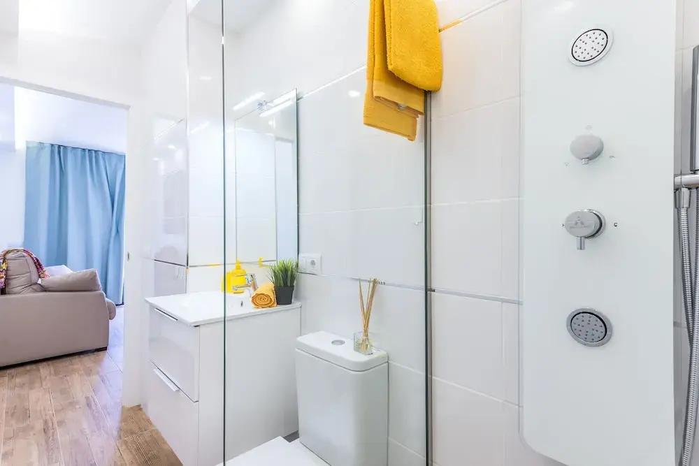 263Precious Bungalow with terrace