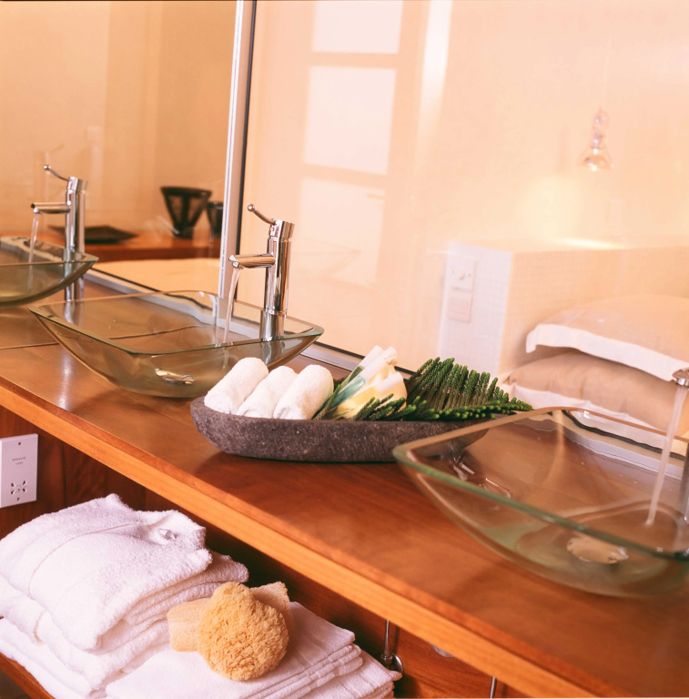 Napa Mermaid Hotel & Suites