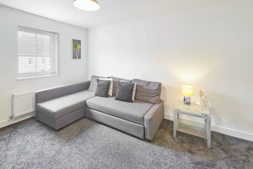 Host   Stay   Apartment 5  Skinningrove
