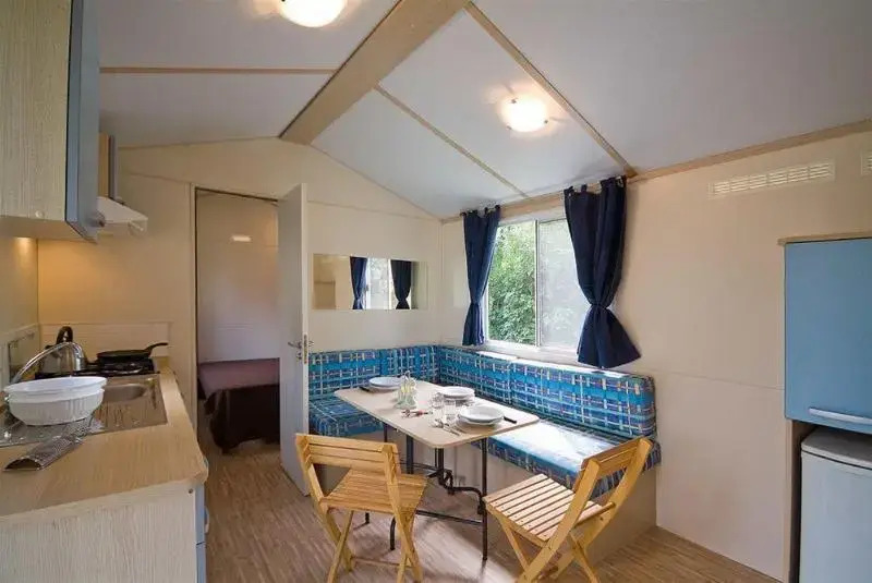 Albatross Mobile Homes on Camping Cisano & San Vito S. p. A