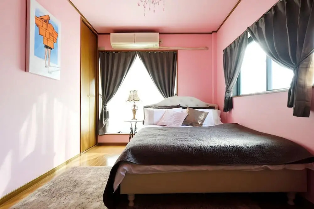 Private House St8
