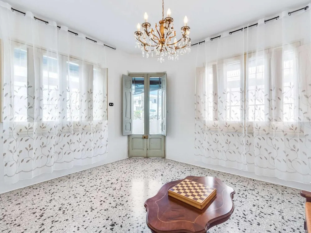 Belvilla by OYO Palazzo Demetra