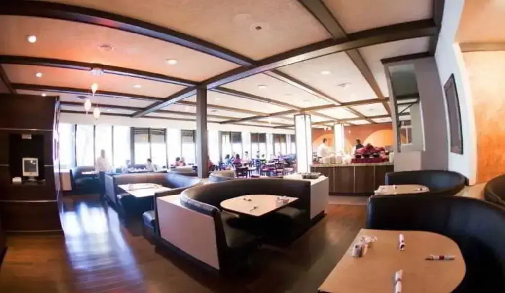 Anaheim Hotel