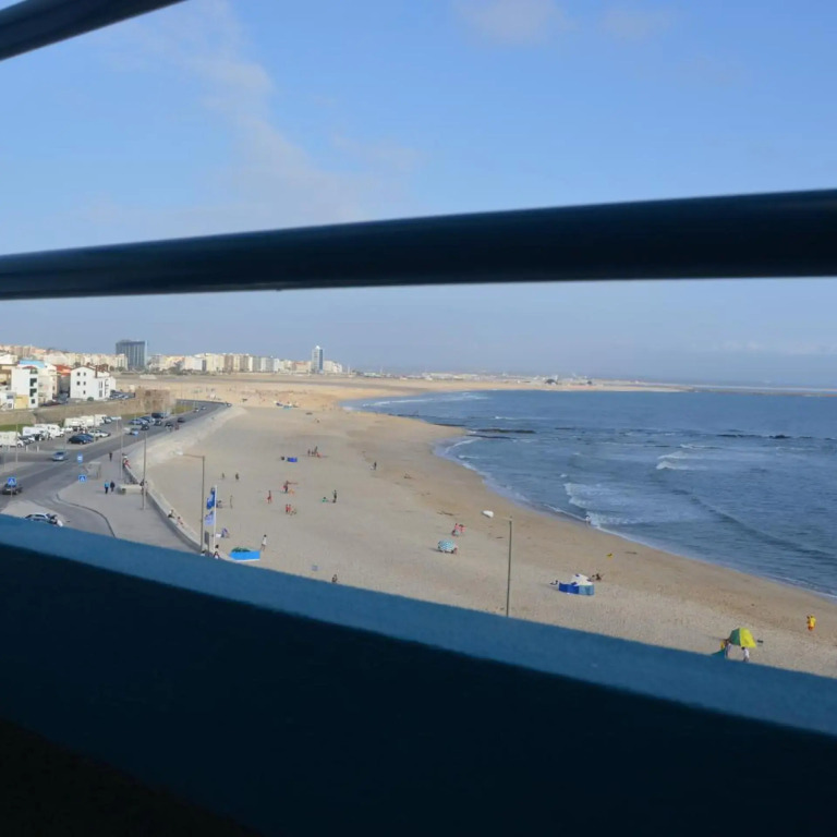 THE FOZ Beach Hotel