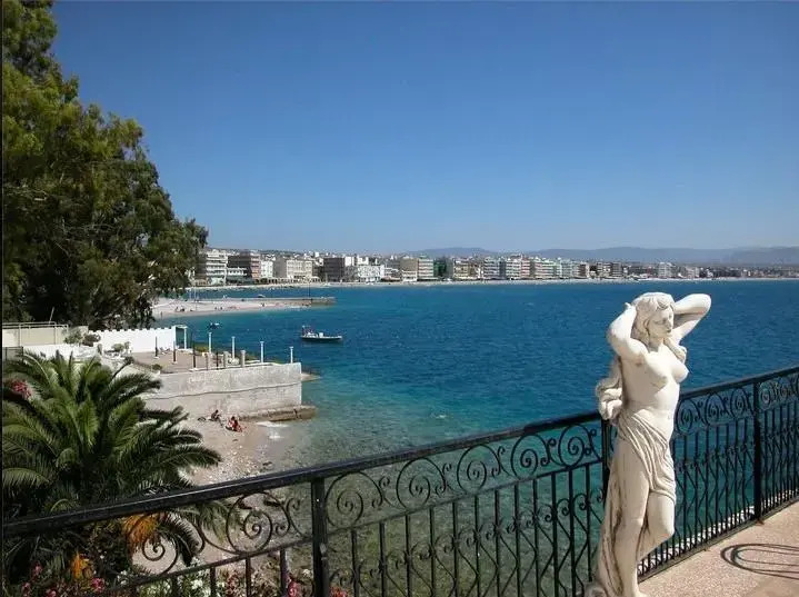 Isthmia Hotel