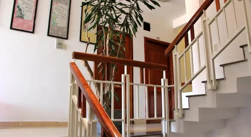 Hanhcafe Hotel