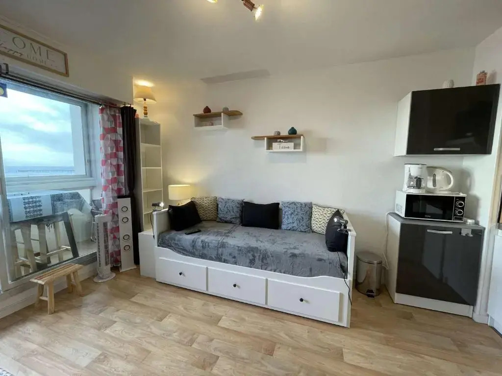 Appartement Saint-Jean-de-Monts, 1 pièce, 2 personnes - FR-1-224C-452
