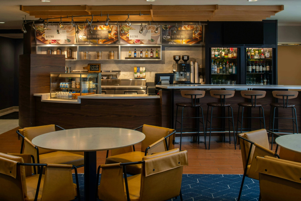 Courtyard by Marriott Covington / Mandeville
