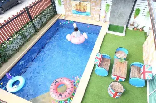 Armanol Pool Villa