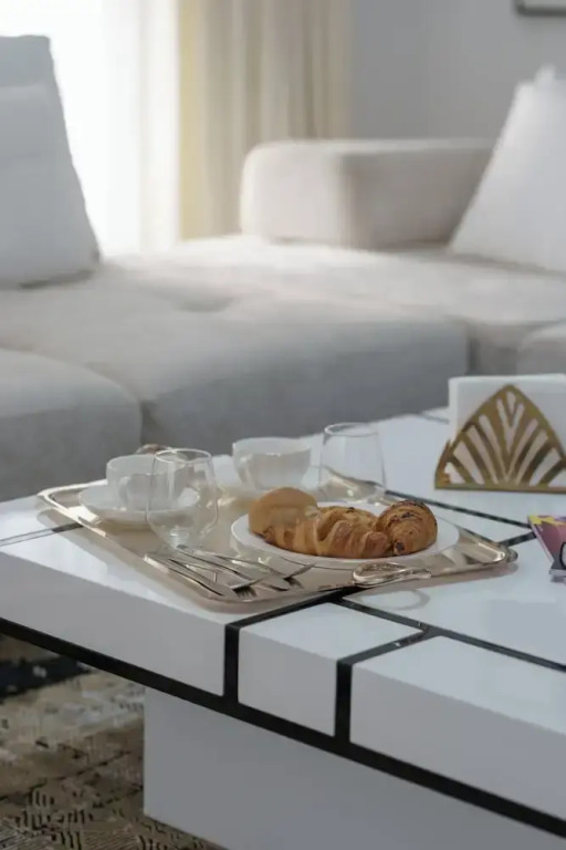 Voula Luxury Modern Living with Garden