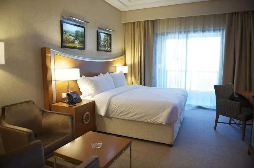 Grand Bellevue Hotel Apartment Dubai