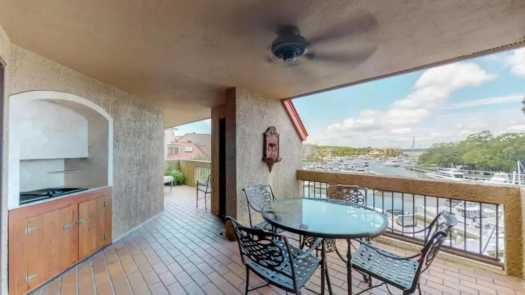7124 Harbourside I