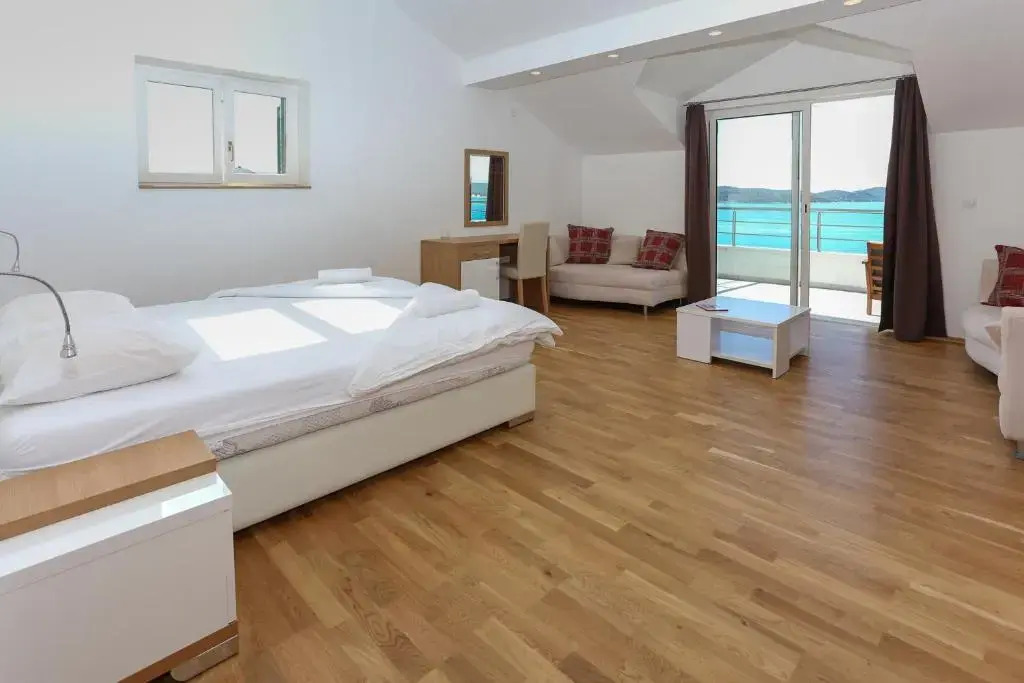 Villa Exotica